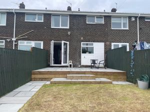 Photo 11- click for photo gallery